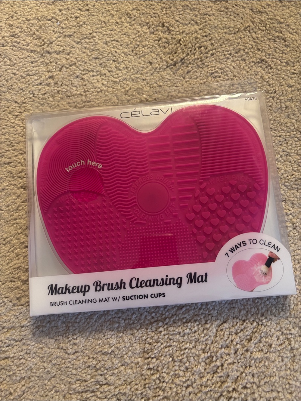 CélaVi Hot Pink Heart Makeup Brush Cleansing Mat